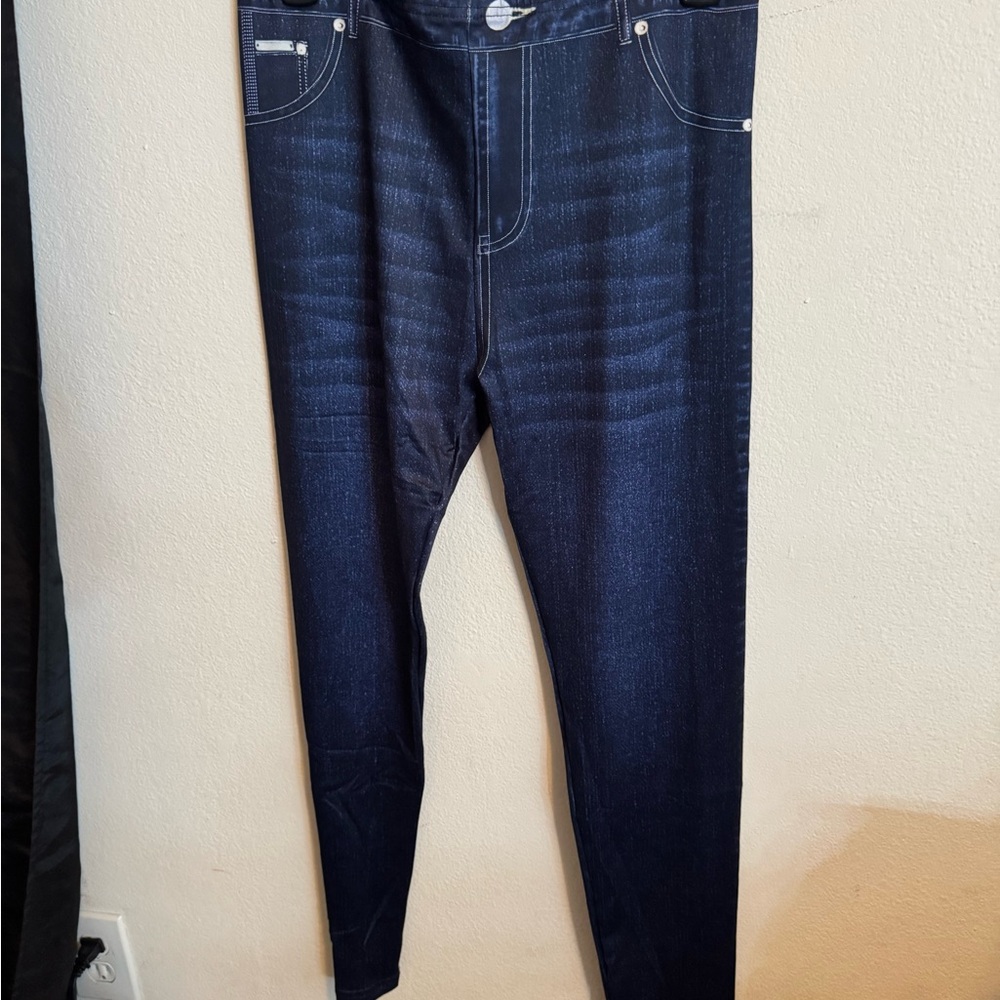 Women Dark Blue Slim Fit Jeans